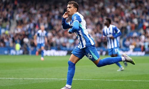 BRIGHTON, ENGLAND - SEPTEMBER 20: Yasin Ayari of Brighton & Hove Albion celebrates scoring his team's second goal during the Premier League match between Brighton & Hove Albion and Tottenham Hotspur at Amex Stadium on September 20, 2025 in Brighton, England. (Photo by Alex Pantling/Getty Images)