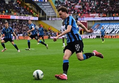 BRUGGE - Maxim De Cuyper of Club Brugge KV during the Jupiler Pro League championship pool match between Club Brugge and Royal Antwerp FC at the Jan Breydelstadion on May 25, 2025 in Bruges, Belgi'. ANP | Hollandse Hoogte | Gerrit van Keulen (Photo by ANP via Getty Images)