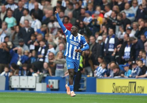 BRIGHTON, ENGLAND - SEPTEMBER 20: Yankuba Minteh of Brighton & Hove Albion celebrates scoring his team's first goal during the Premier League match between Brighton & Hove Albion and Tottenham Hotspur at Amex Stadium on September 20, 2025 in Brighton, England. (Photo by Steve Bardens/Getty Images)